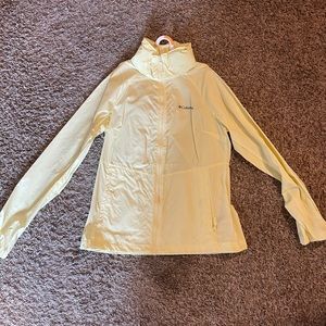 Small never worn light yellow Columbia rain jacket